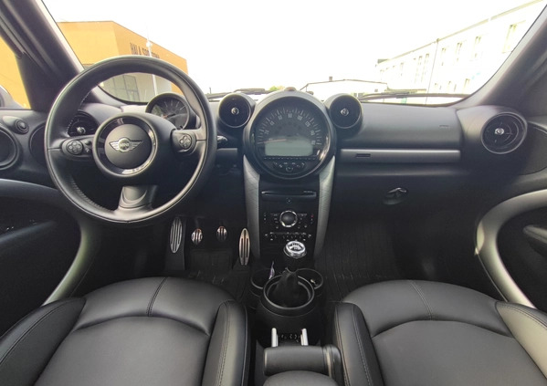 MINI Countryman cena 57000 przebieg: 142645, rok produkcji 2016 z Pasym małe 121